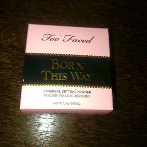 Too Faced Born This Way Ethereal Setting Powder
